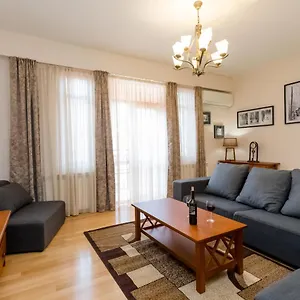  Апартаменты Serviced On Rustaveli Avenue 16